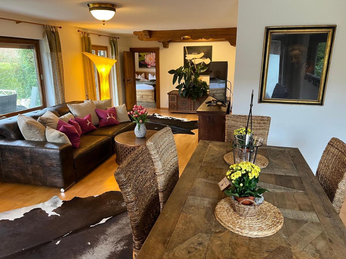 Alpen Suite Tegernsee - Grosse Sonnenterasse Und Idyllischer Garten Bad Wiessee Exterior foto
